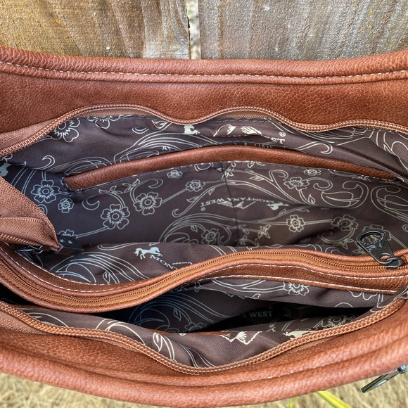 Montana West concealed handbag - Picture 6 of 7